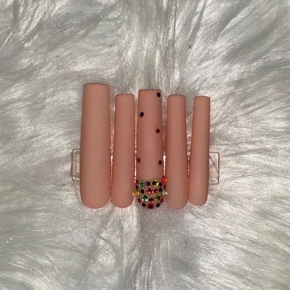 10pcs 3XL Square Nude Pink w/ Multicolored Falling Rhinestones Accent Press Ons - Picture 6 of 15